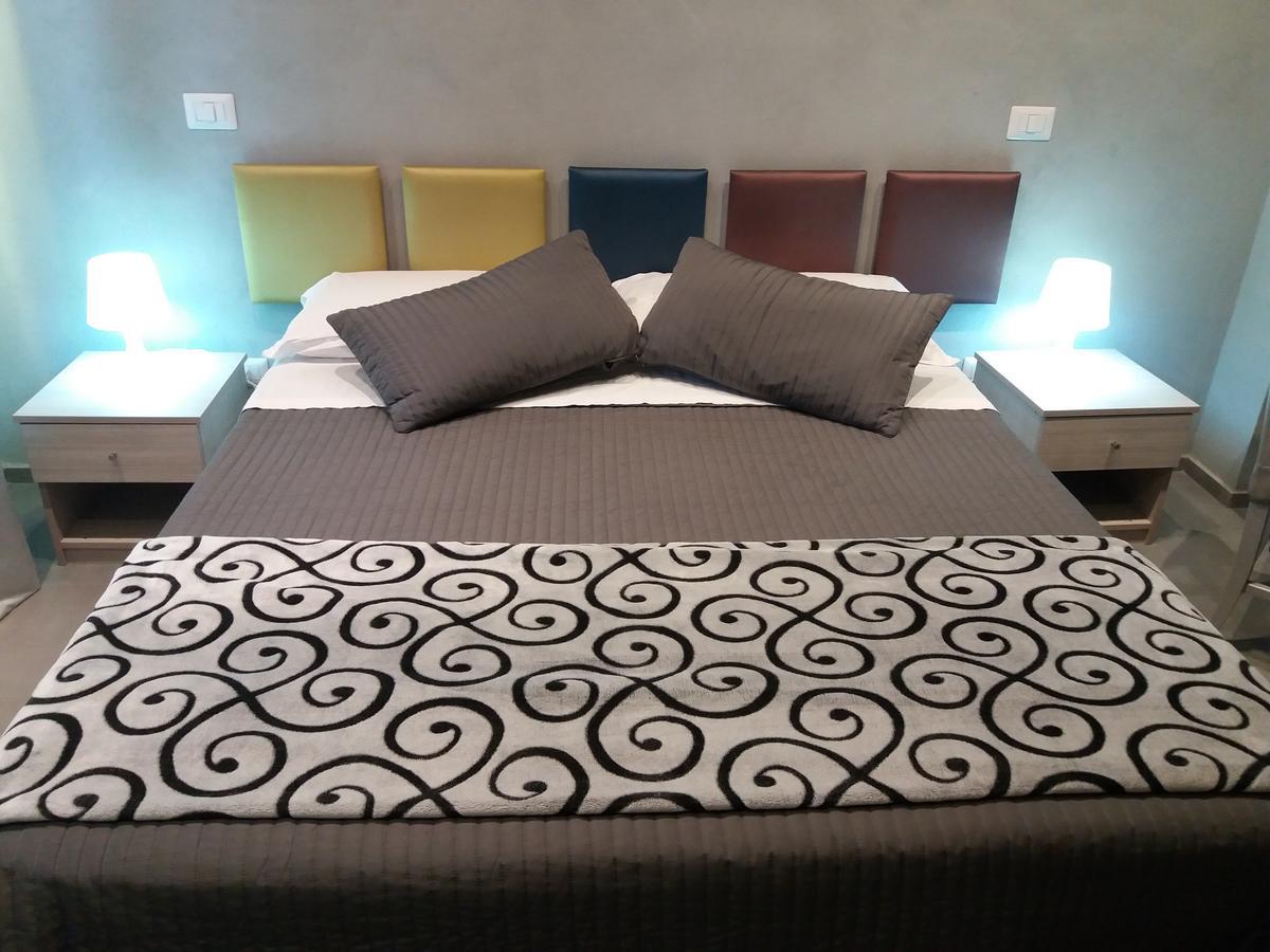 Maliziusella Hotell Napoli Eksteriør bilde