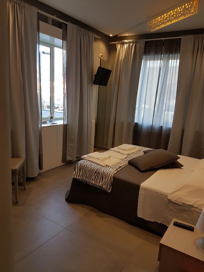Maliziusella Hotell Napoli Eksteriør bilde