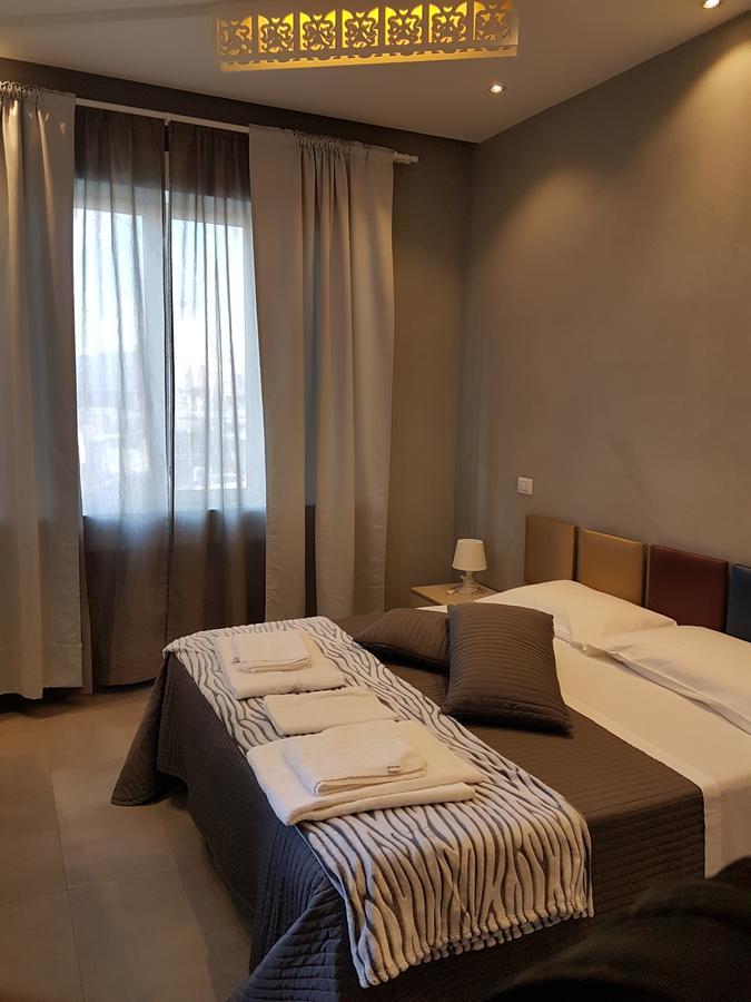 Maliziusella Hotell Napoli Eksteriør bilde